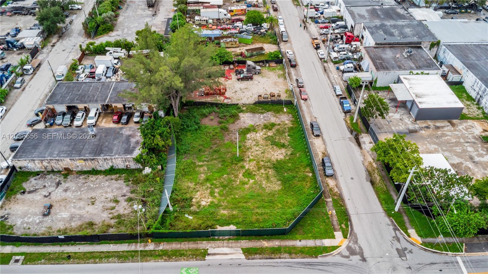 2113 SW 58th Ave, West Park FL 33023 photo 5