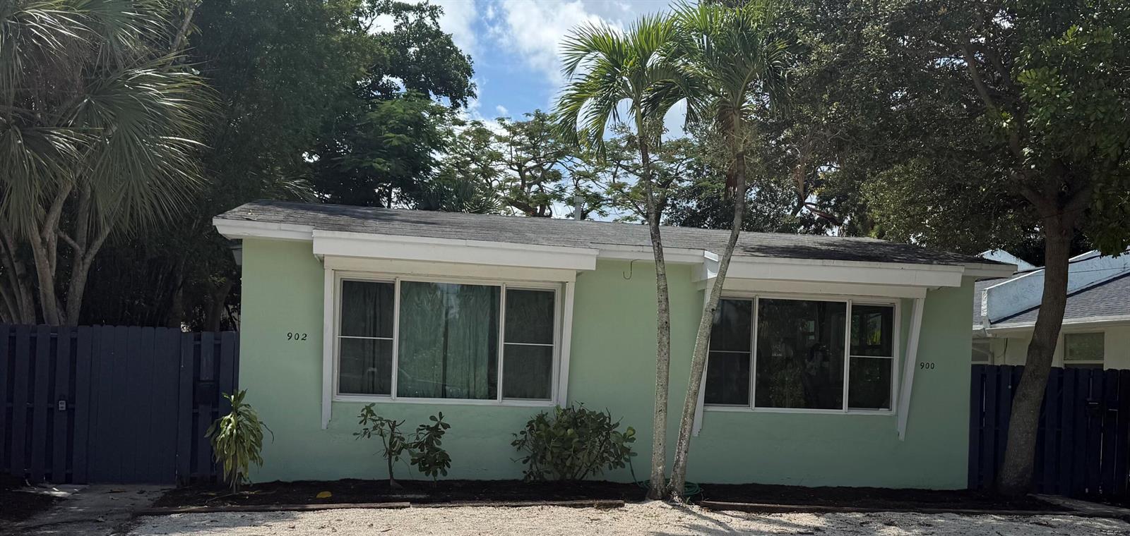 902 SE 12th Street, Fort Lauderdale FL 33316