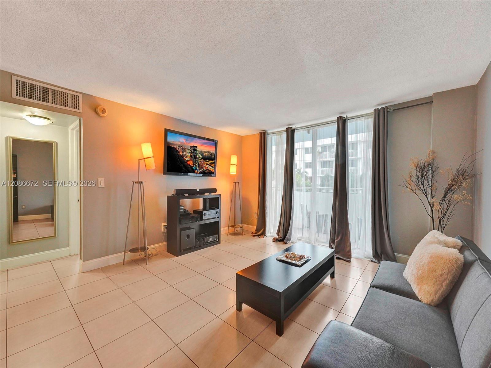 1658 Bay Rd # 303, Miami Beach FL 33139 photo 4