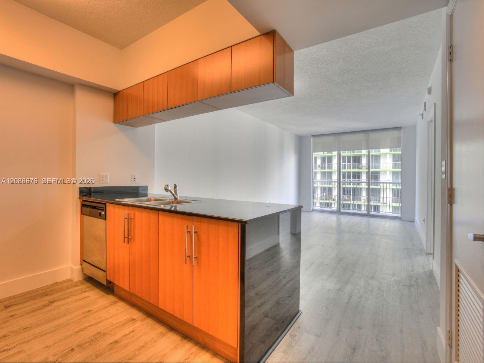 1750 N Bayshore Dr # 3205, Miami FL 33132 photo 2