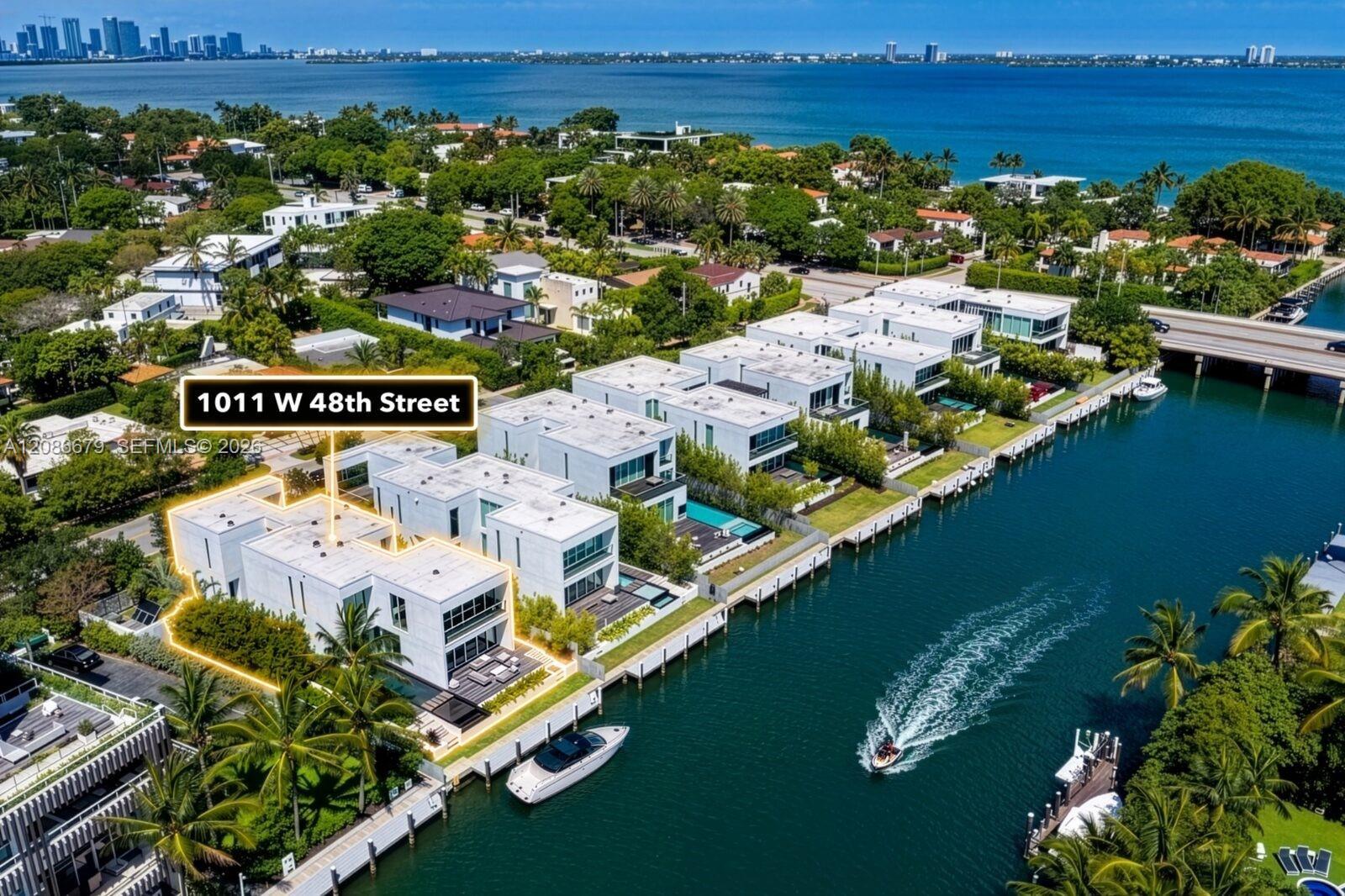 1011 W 48th St # 8, Miami Beach FL 33140 photo 3