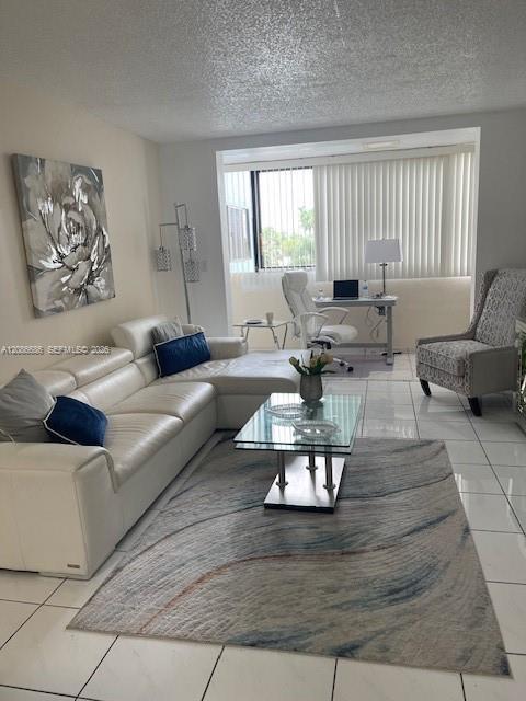 5033 NW 7th St # 312, Miami FL 33126 photo 3