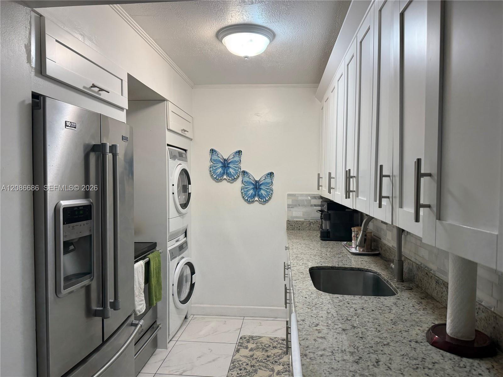 5033 NW 7th St # 312, Miami FL 33126 photo 4