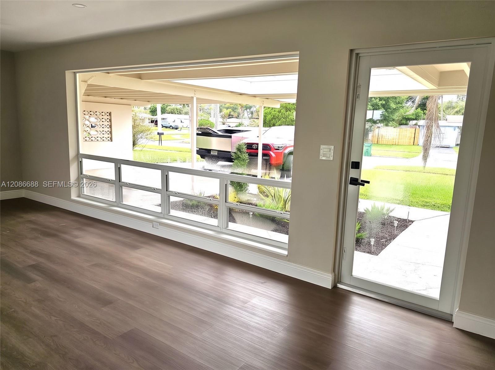 6064 NW 16th Ct, Margate FL 33063 photo 5
