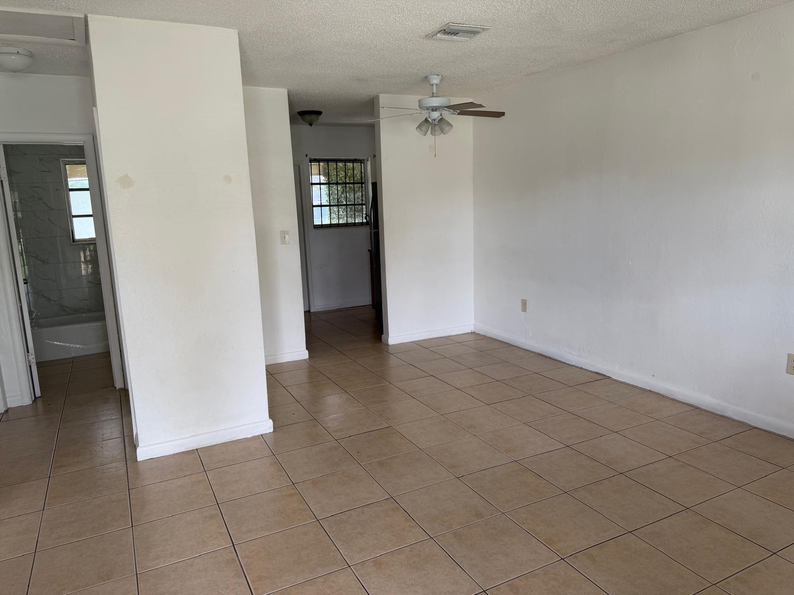 15721 NW 39TH Place, Miami Gardens FL 33054 photo 2
