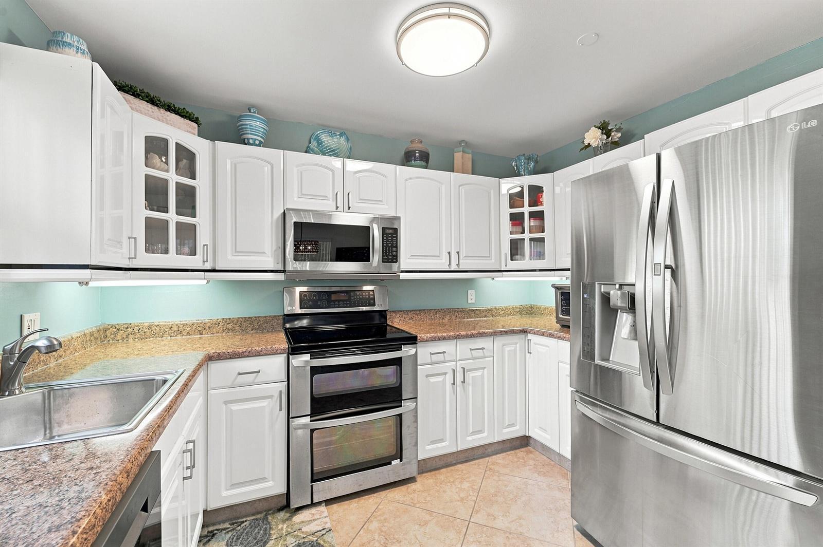 2870 NE 14TH ST Causeway # 208C, Pompano Beach FL 33062
