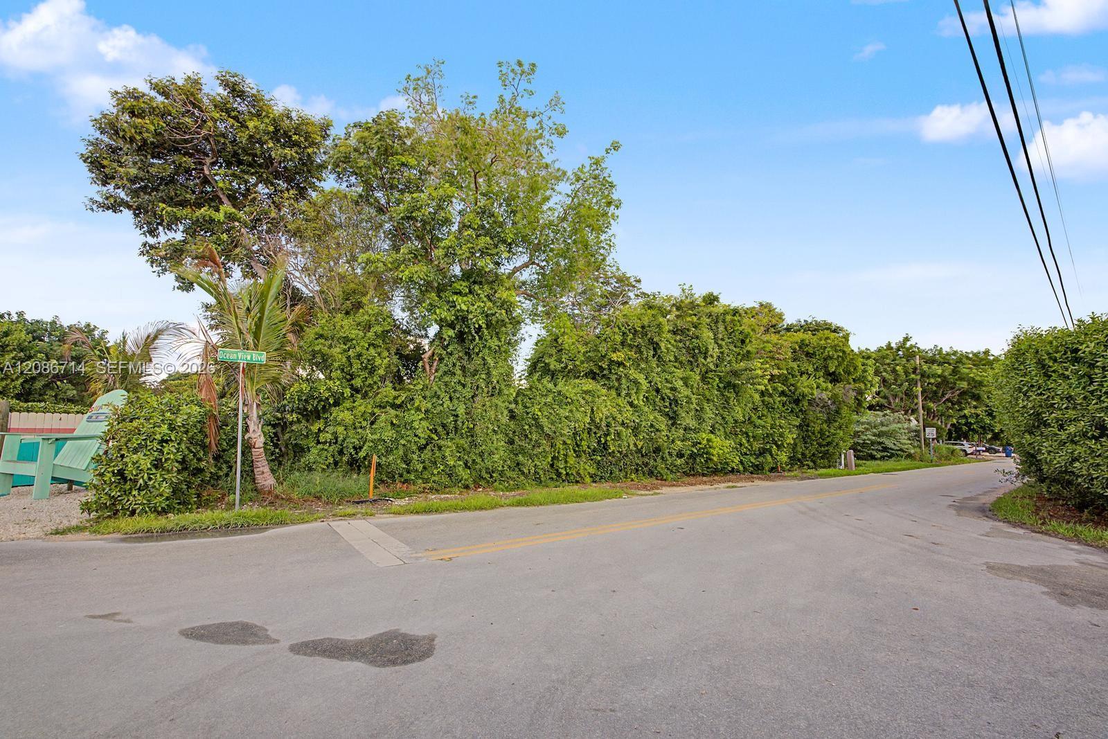 15 Ocean View Blvd, Key Largo FL 33037 photo 5
