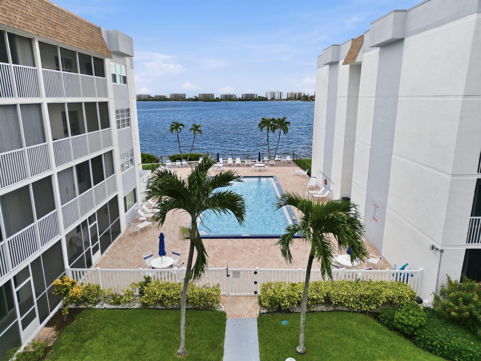 1516 S Lakeside Drive # 408, FL 33460 photo 5