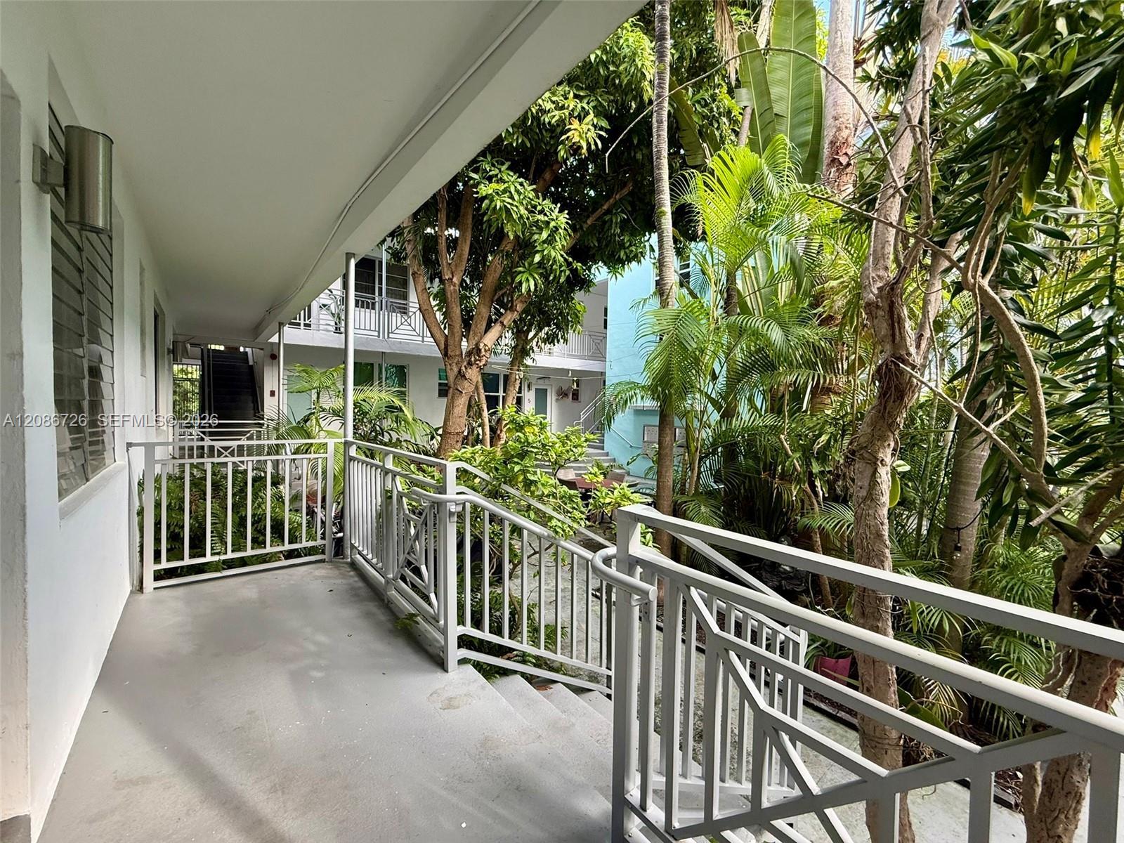 135 3rd St # 17, Miami Beach FL 33139 photo 3