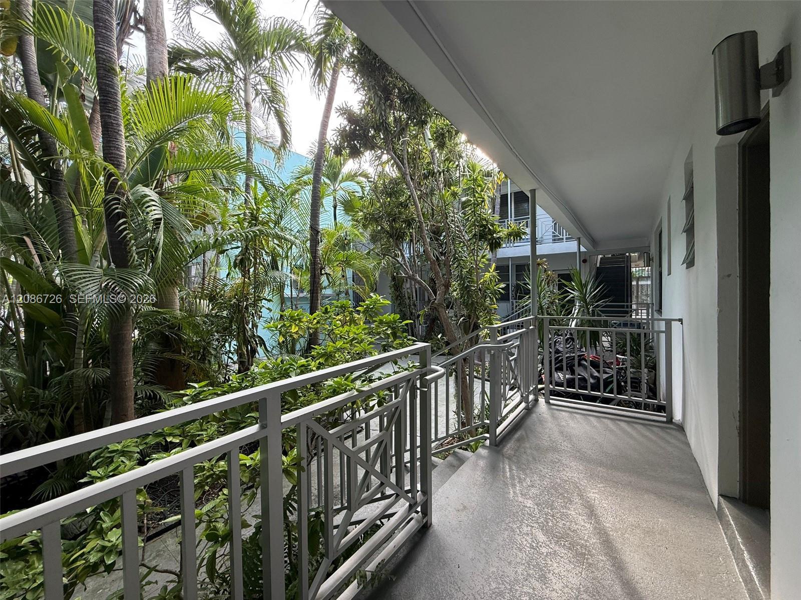 135 3rd St # 17, Miami Beach FL 33139 photo 4