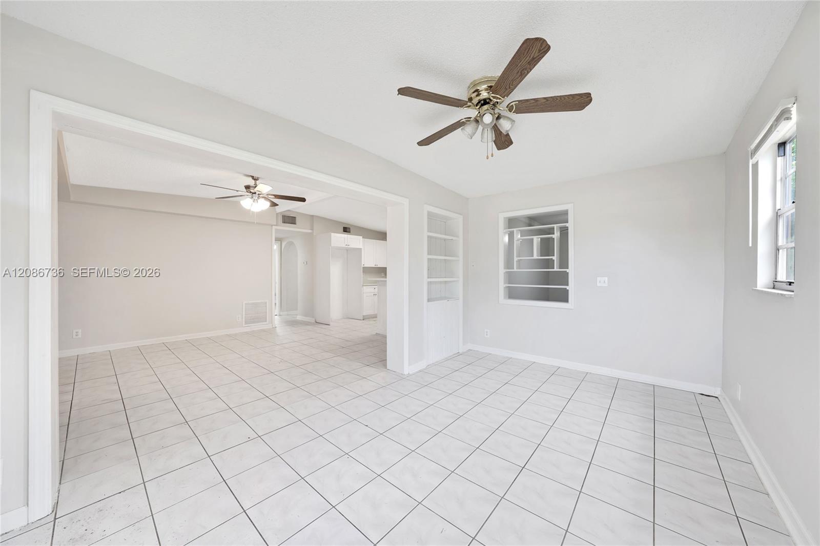 5618 Cinnamon Dr, West Palm Beach FL 33415 photo 3