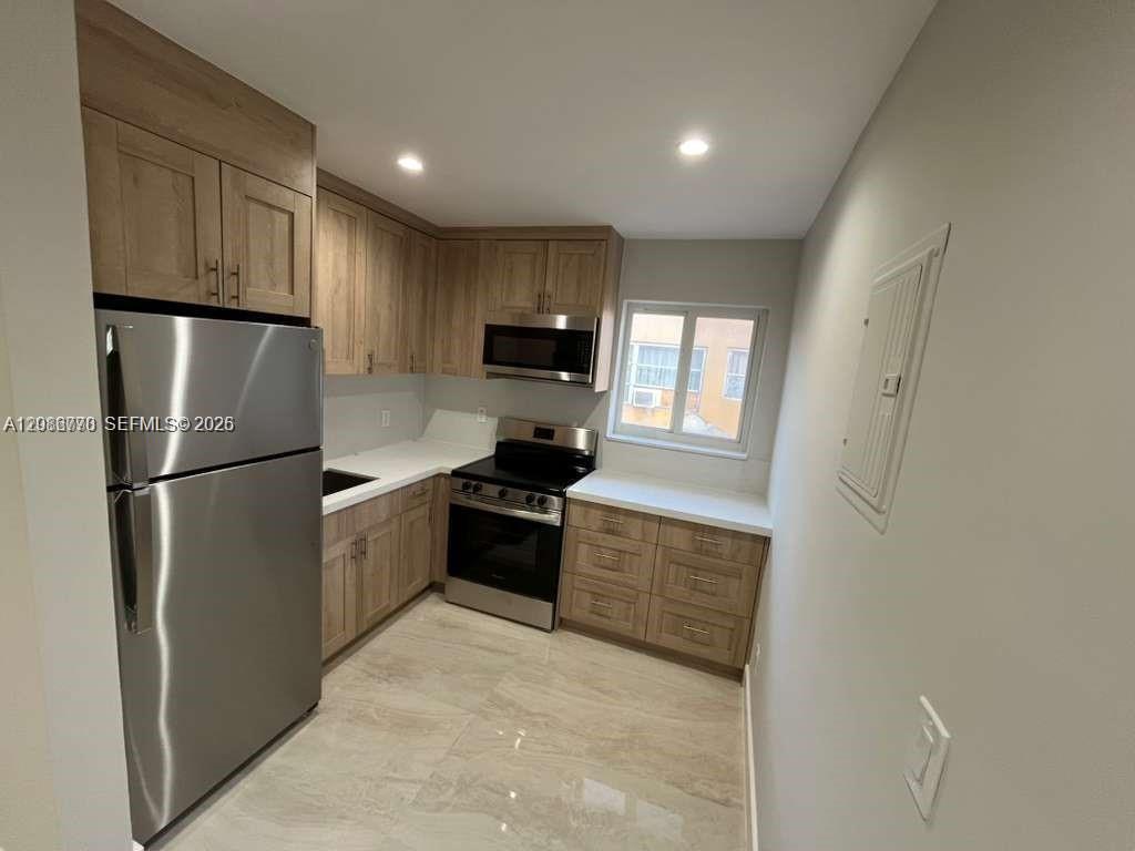 1844 NW 19th St # 5, Miami FL 33125 photo 3