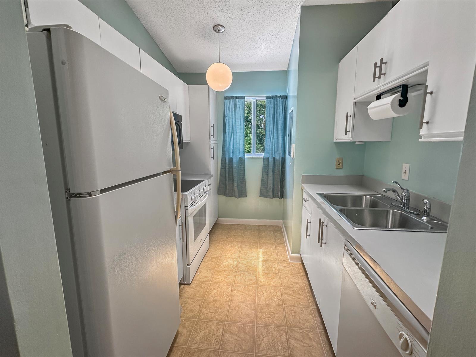 5747 Deer Run Drive # 1L, Fort Pierce FL 34951 photo 2