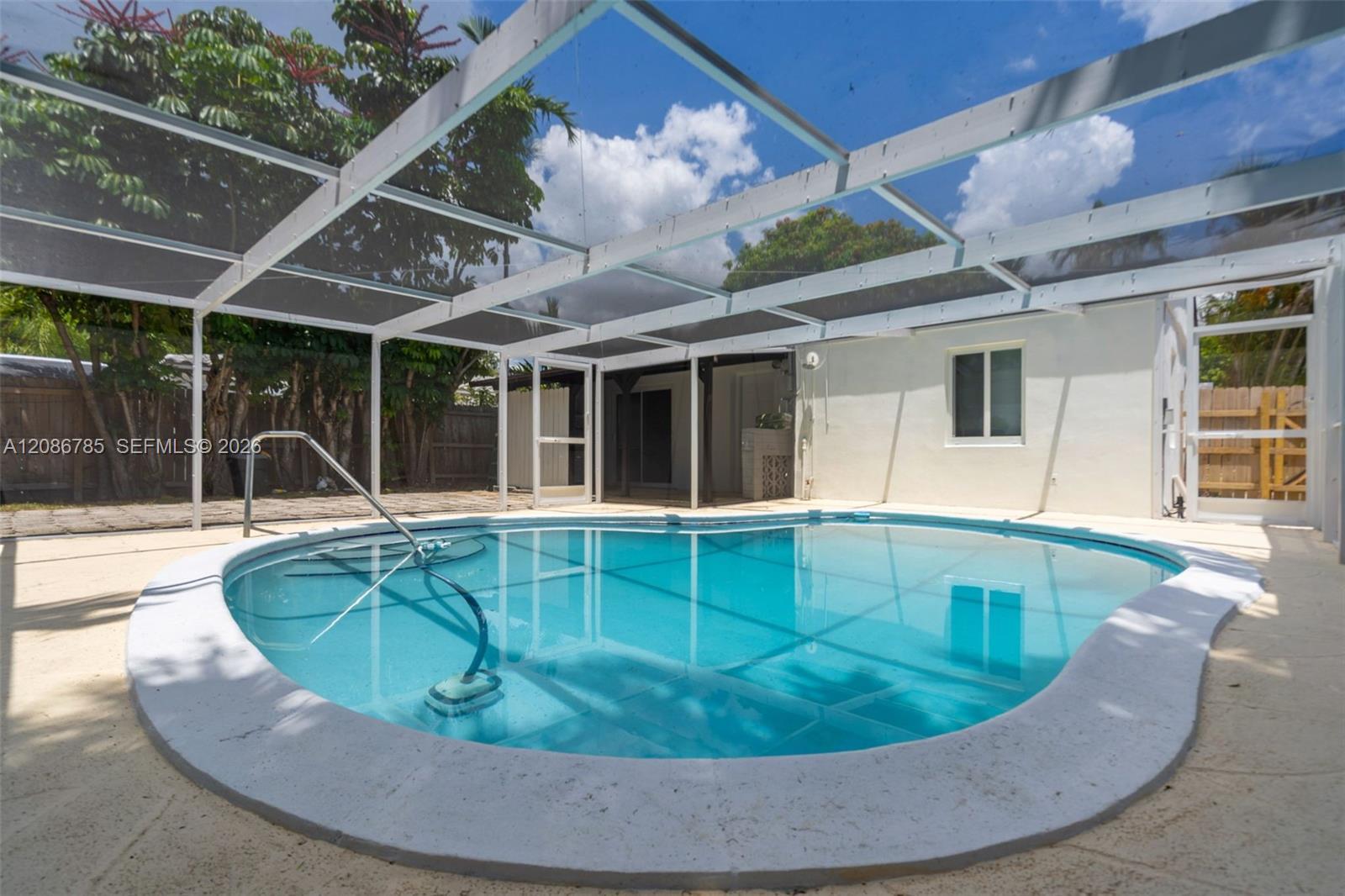 1514 NE 176th St # 0, North Miami Beach FL 33162 photo 2