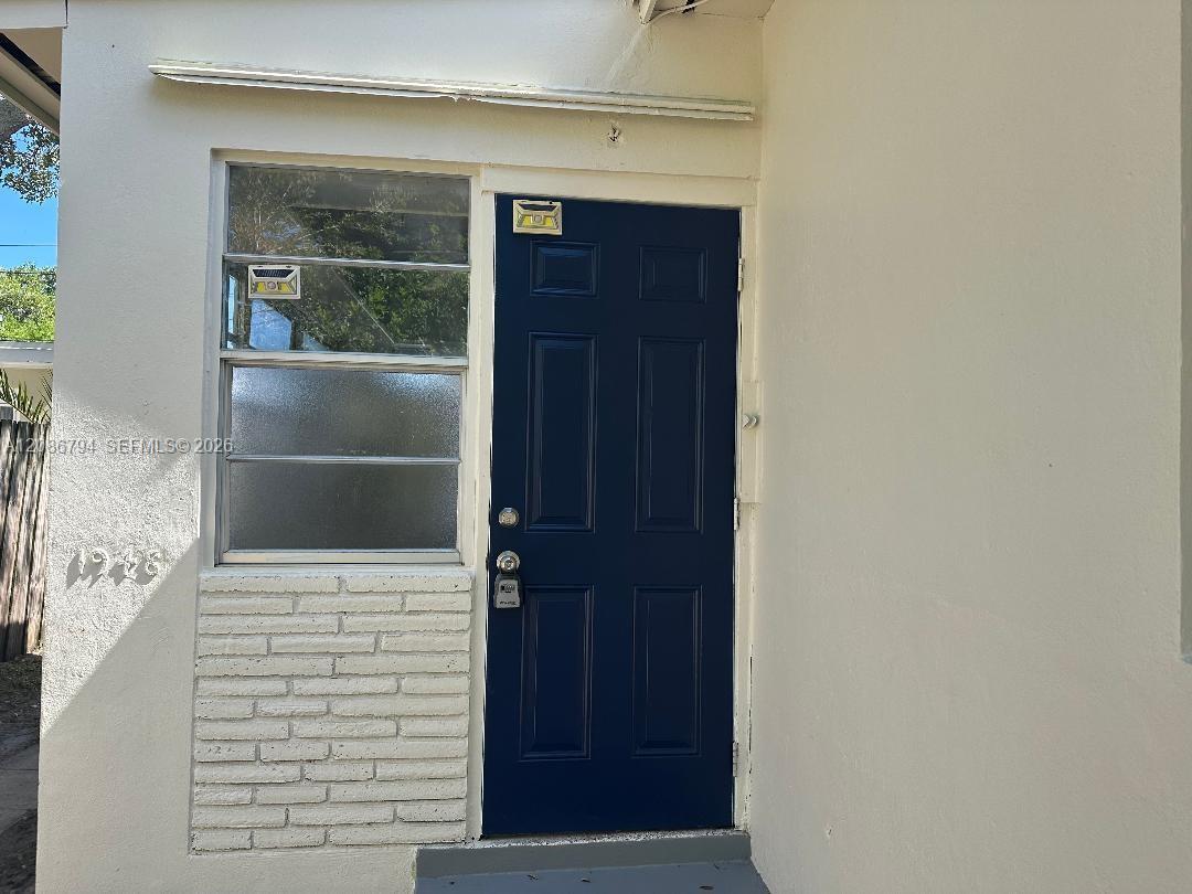 1948 Lincoln St # 2, Hollywood FL 33020 photo 2