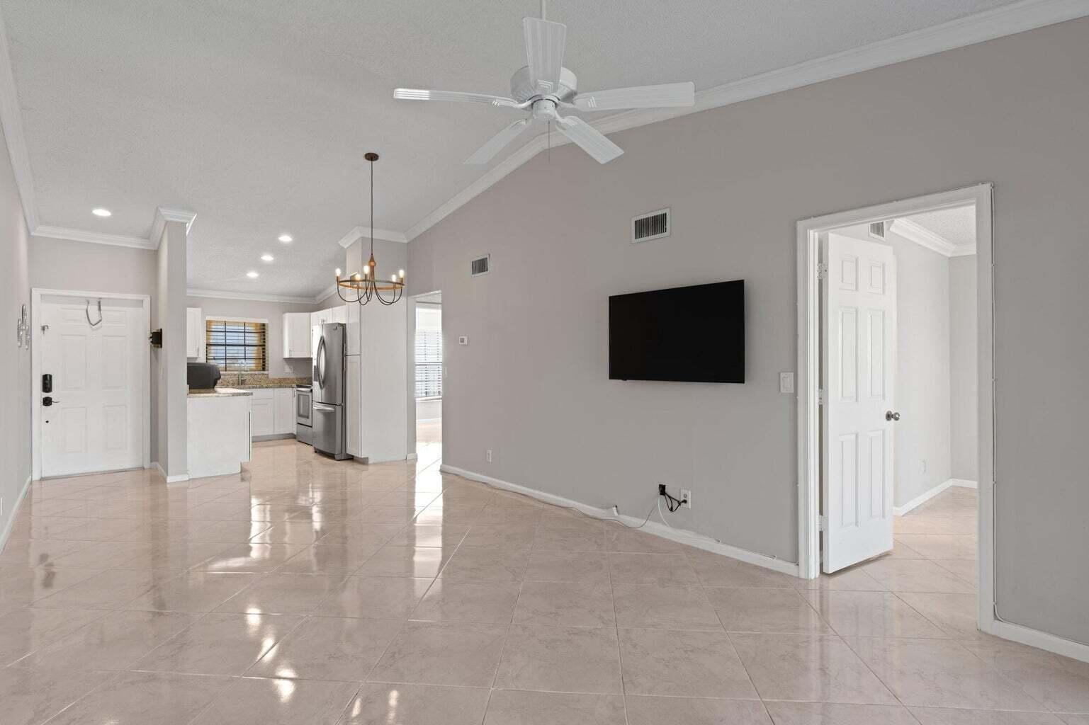2600 GREENWOOD Terrace # 210, Boca Raton FL 33431 photo 4
