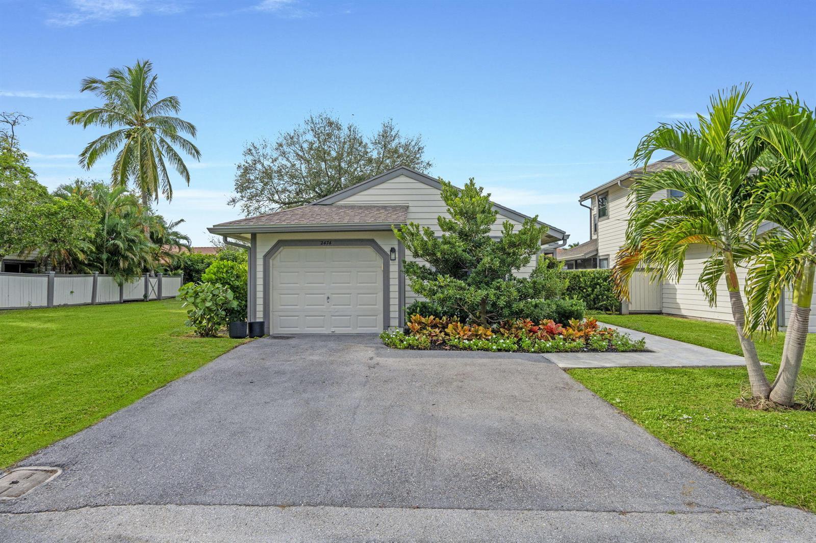 2474 Bedford Mews Drive, Wellington FL 33414