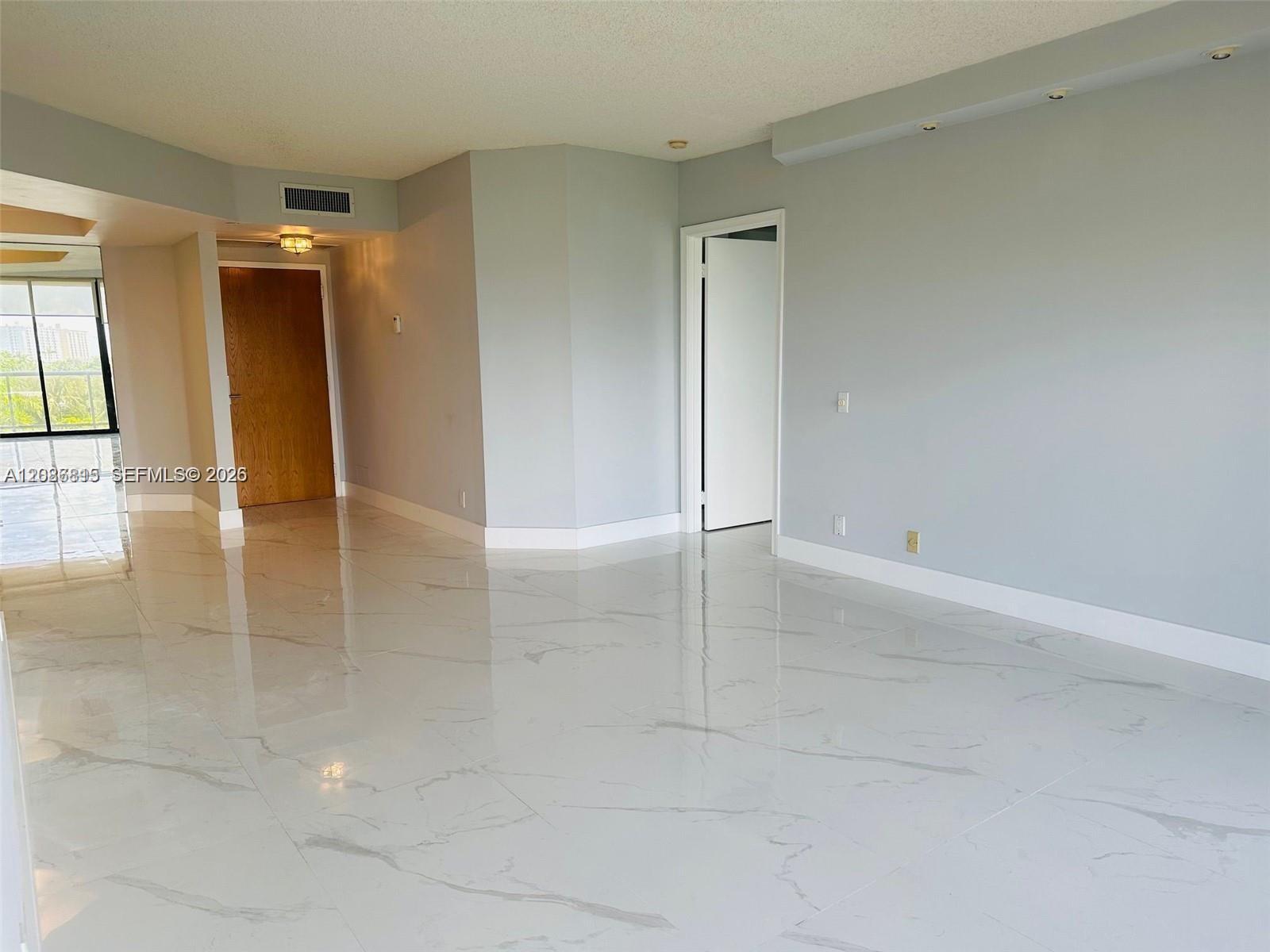 3640 Yacht Club Dr # 503, Aventura FL 33180 photo 5