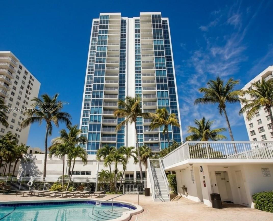2655 Collins Ave # 602, Miami Beach FL 33140 photo 2