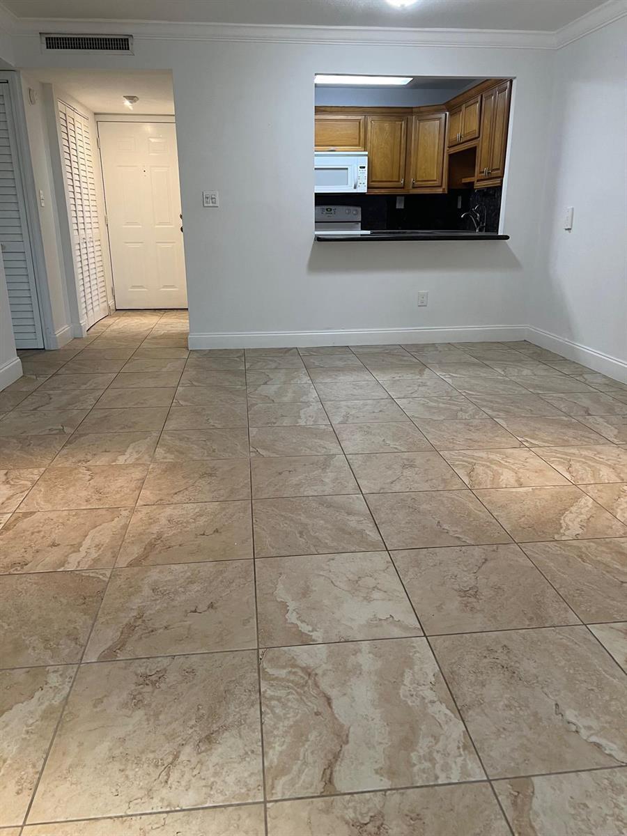 9301 SW 92ND Avenue # 409B, Miami FL 33176 photo 4