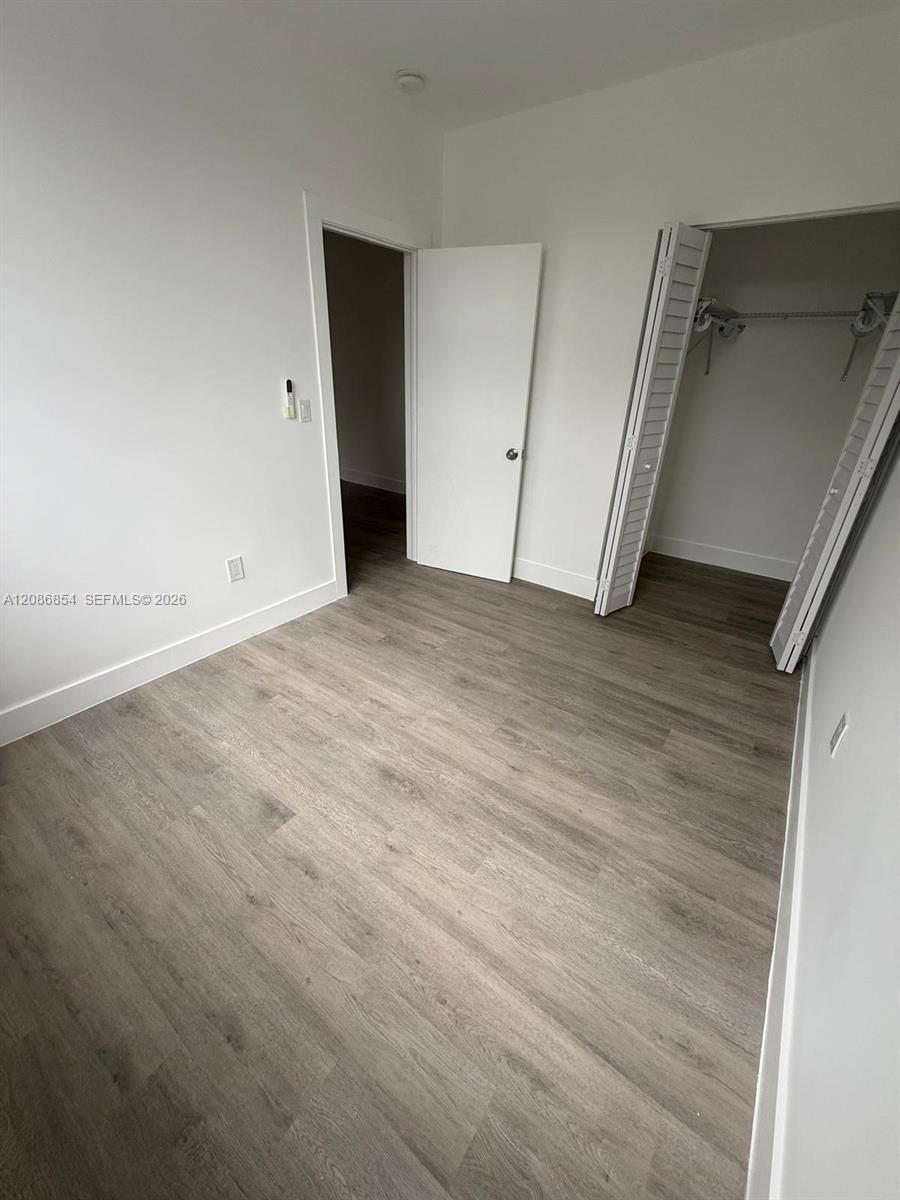 2330 NW 9th St # 13, Miami FL 33125 photo 3