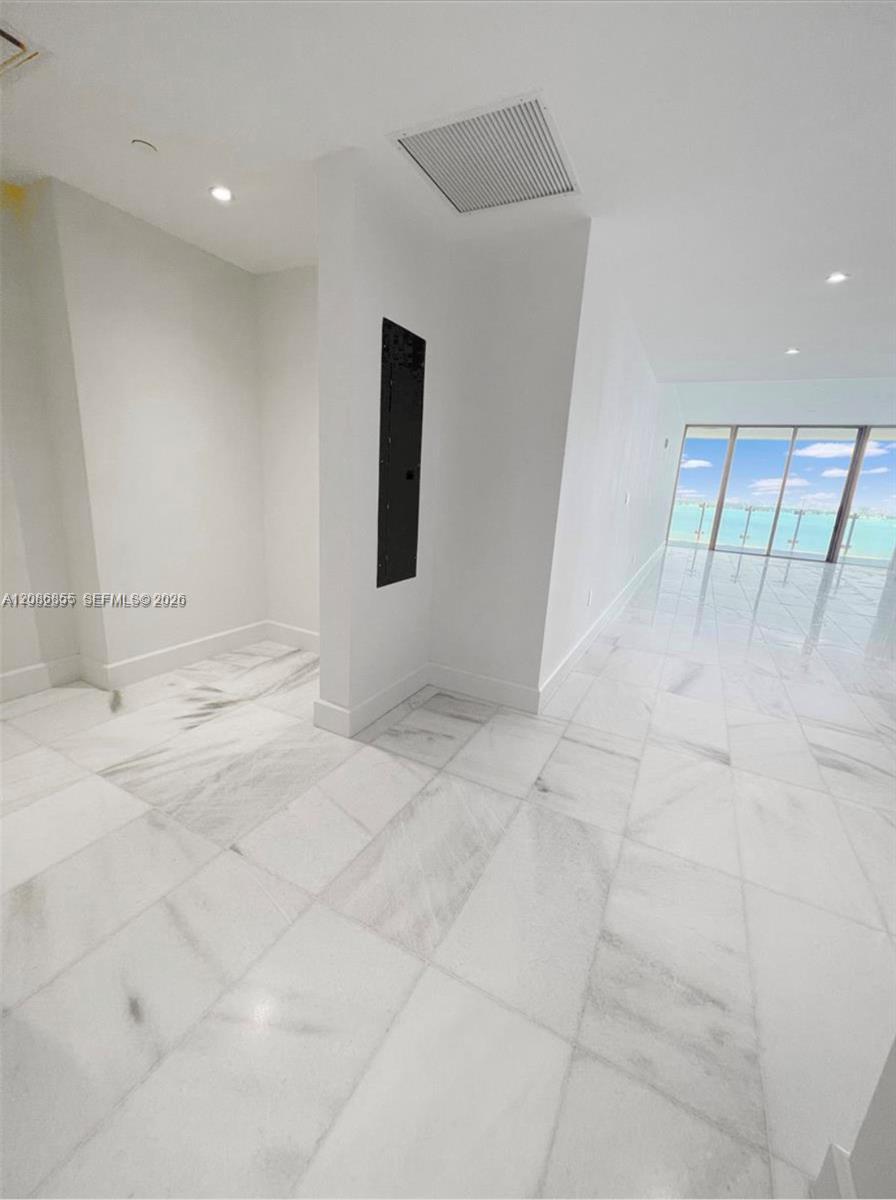 700 NE 26th Ter # 2303, Miami FL 33137 photo 3