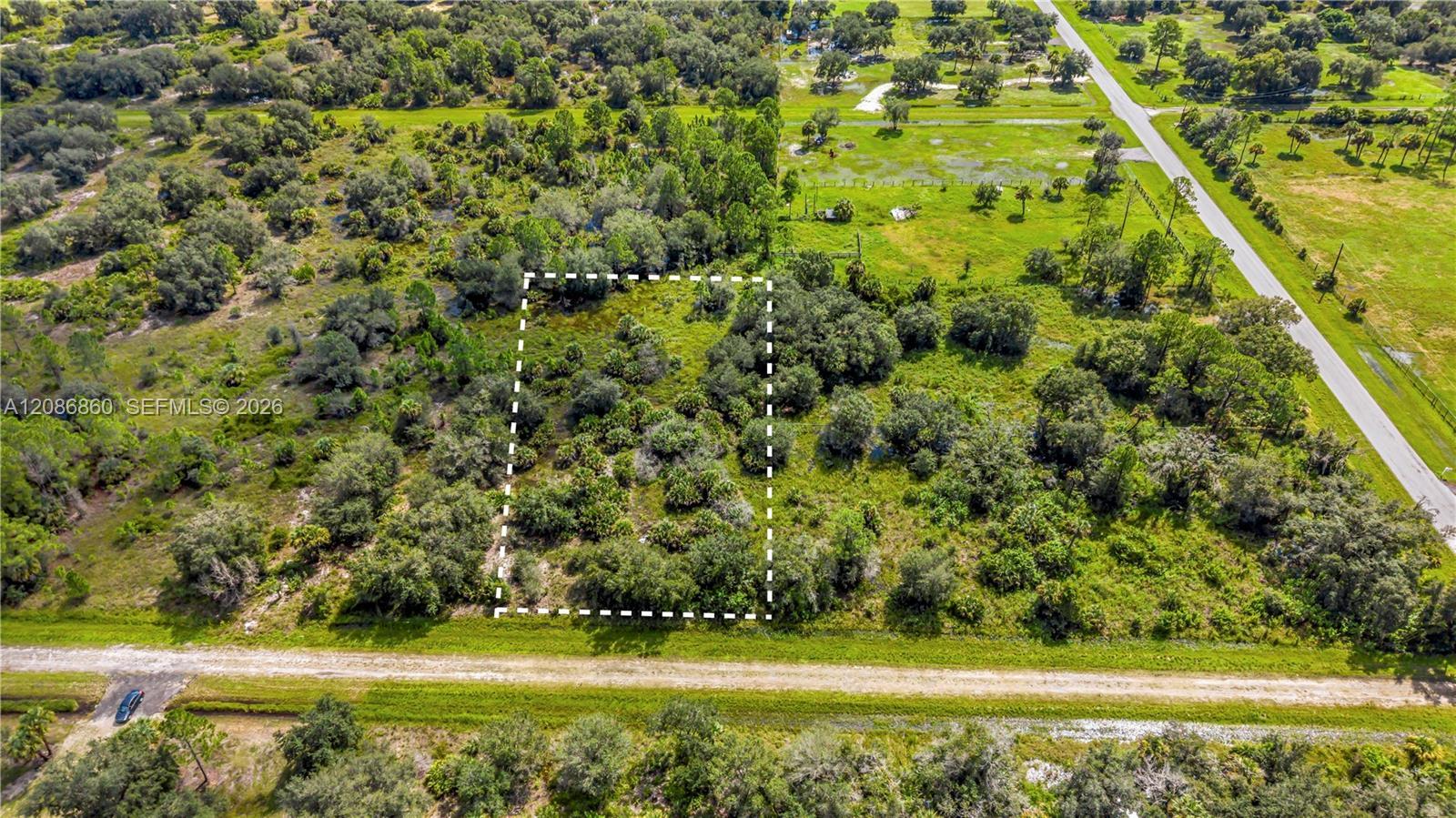 125 N Verda St, Clewiston FL 33440 photo 2