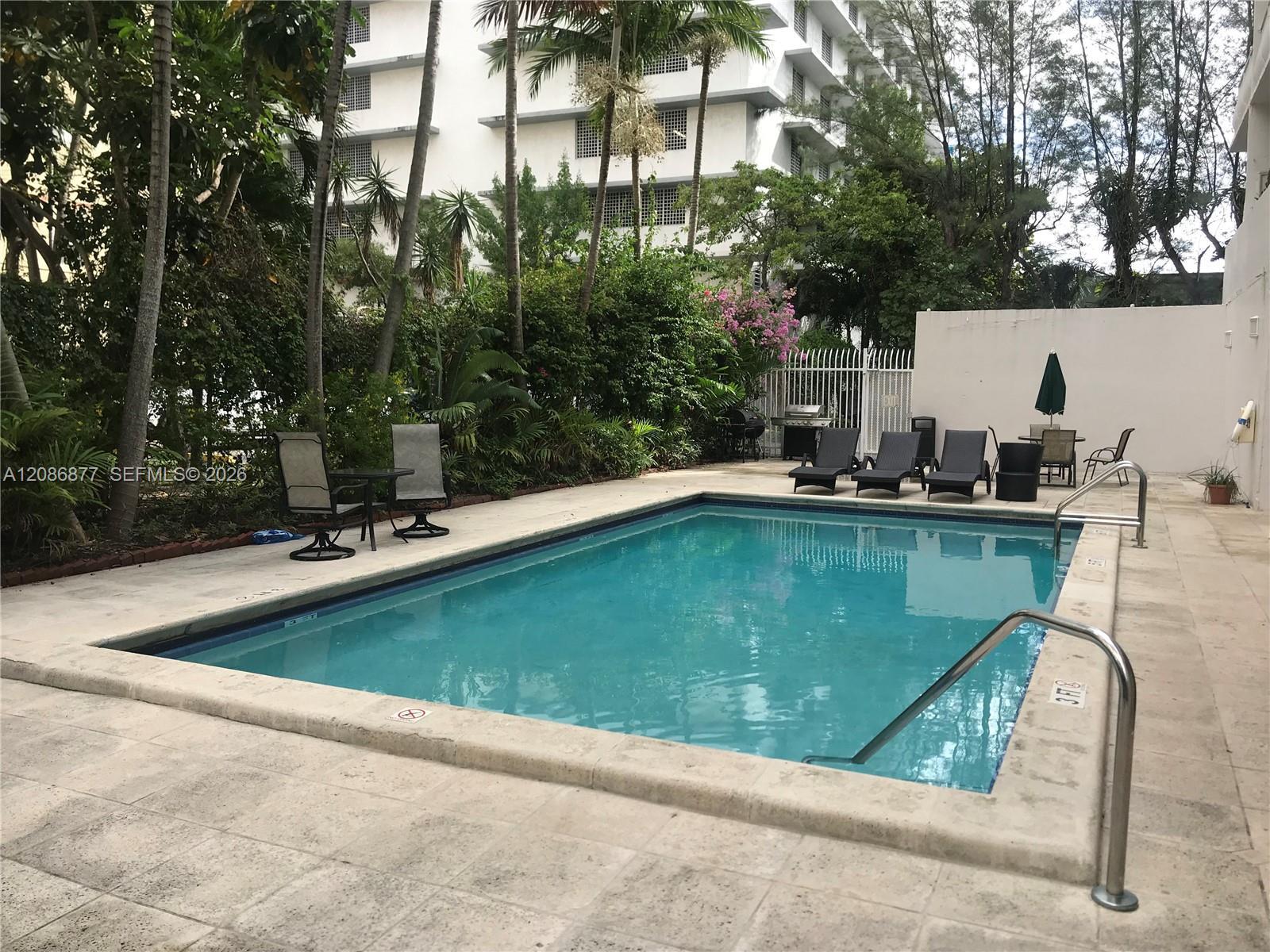 677 NE 24 th # 704, Miami FL 33137 photo 2