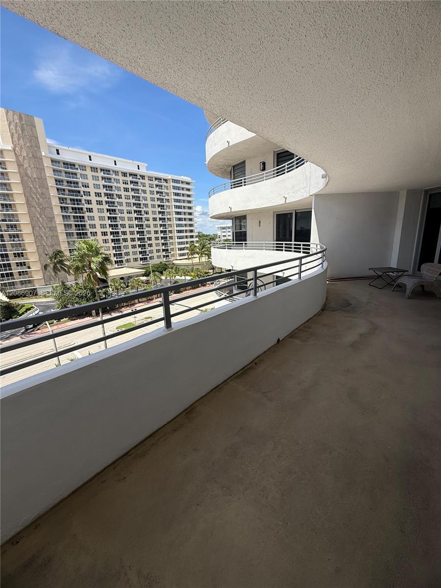 5555 Collins Ave # 7Z, Miami Beach FL 33140 photo 5