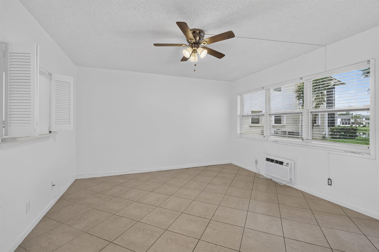 79 CHATHAM D, West Palm Beach FL 33417 photo 4