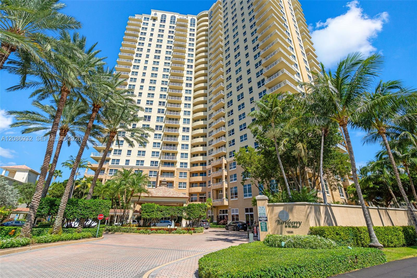 19501 W Country Club Dr # 1508, Aventura FL 33180 photo 2