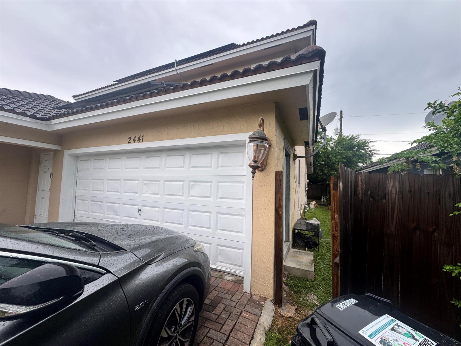 2441 NW 14TH Court, Fort Lauderdale FL 33311 photo 3