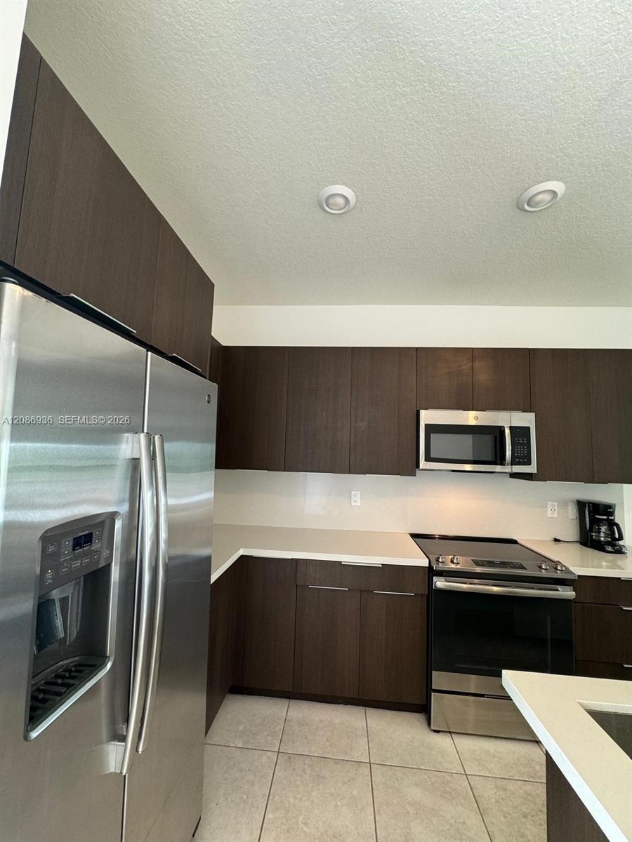 4725 NW 85th Ave # 44, Doral FL 33166 photo 3