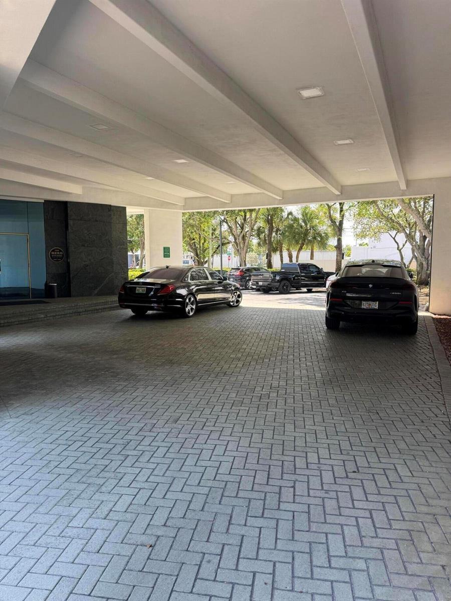 3500 N 28TH Terrace, Hollywood FL 33020 photo 2