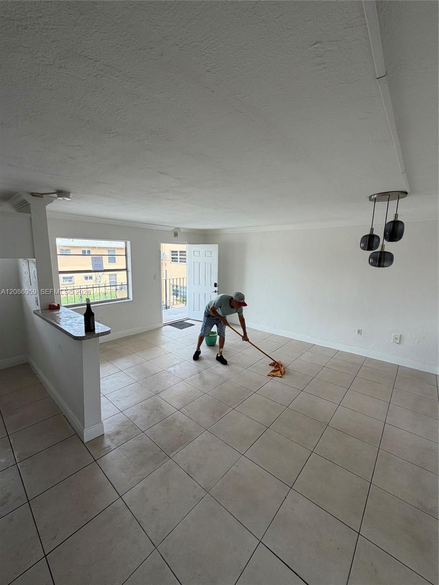 3855 SW 79th Ave # 19, Miami FL 33155
