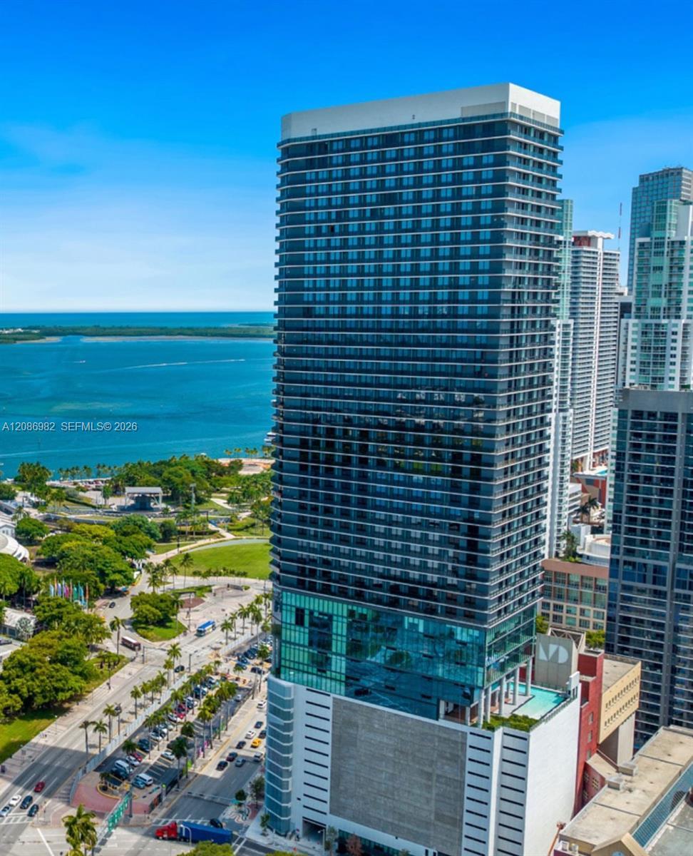 398 NE 5th St # 1510, Miami FL 33132 photo 2