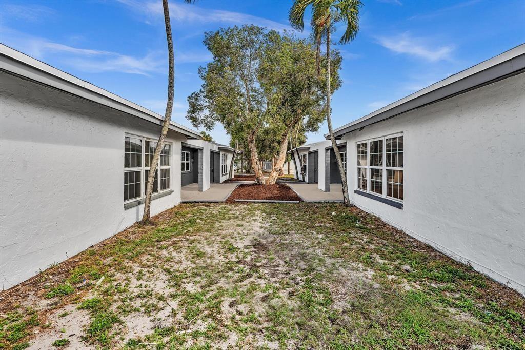 5744 NW 27th Court, Lauderhill FL 33313 photo 4