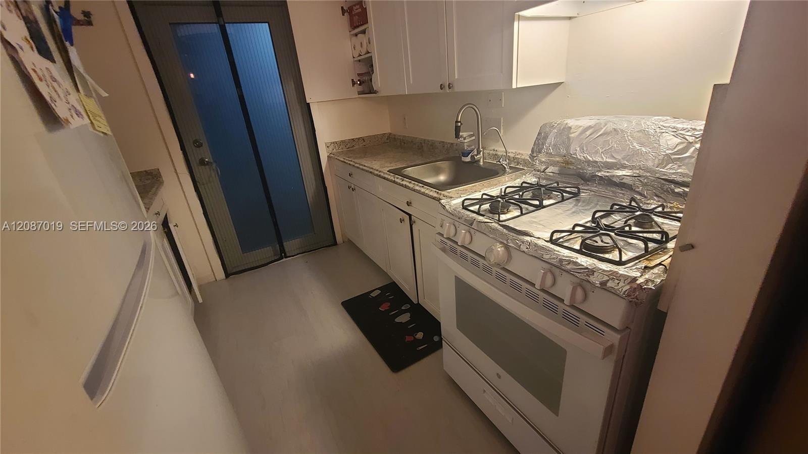 175 NE 203 TE # 26, Miami Gardens FL 33179 photo 4