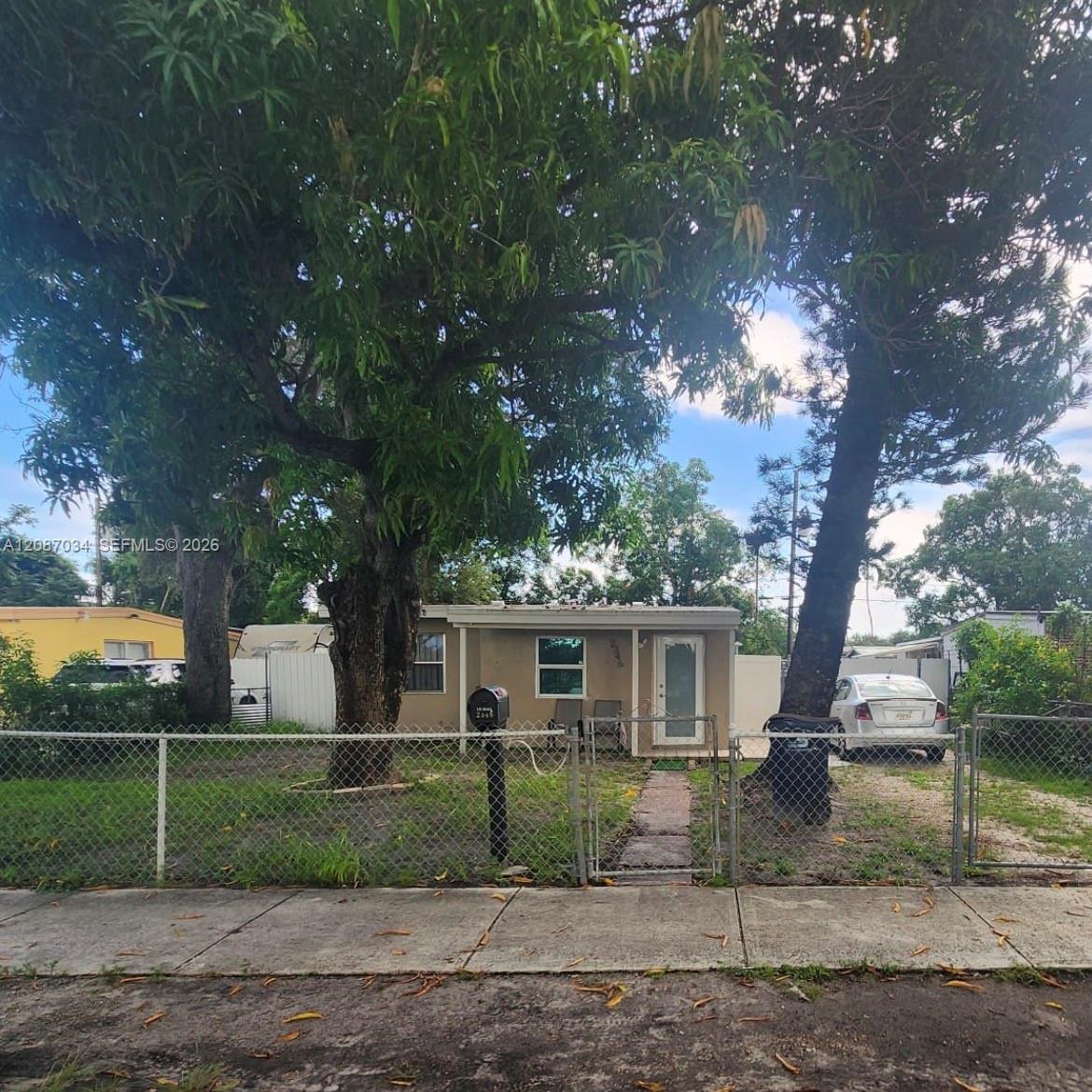 Opa-Locka, FL 33054 photo 2
