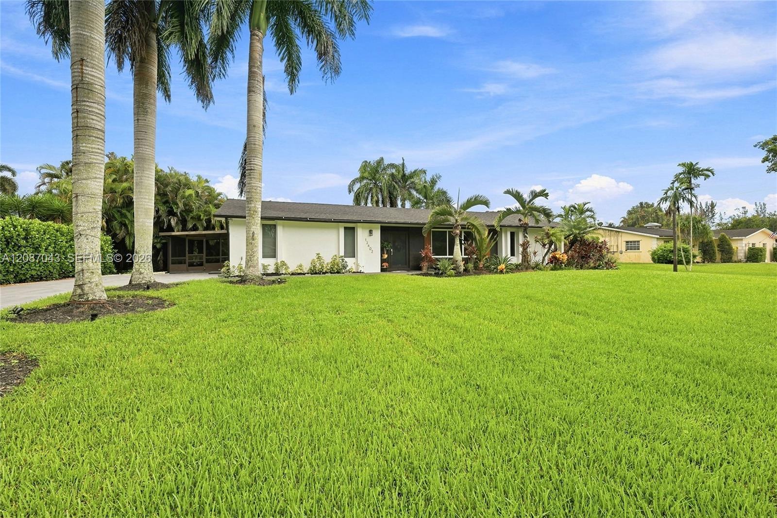 13402 SW 29th St, Davie FL 33330