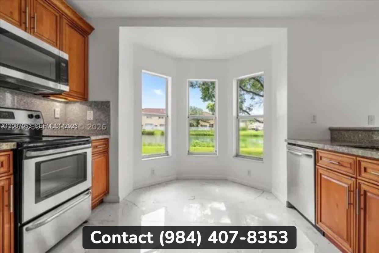 1755 NE 35th Ave, Homestead FL 33033 photo 2