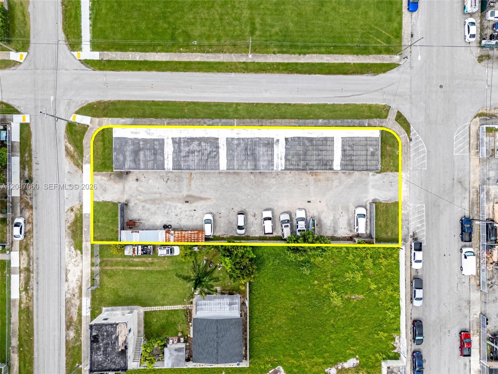 105 NE 1st Rd, Homestead FL 33030 photo 3