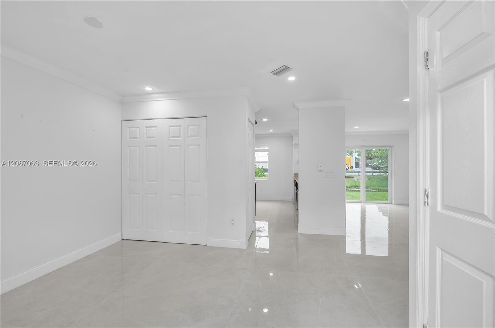 10667 NW 45th St # 10667, Coral Springs FL 33065 photo 4