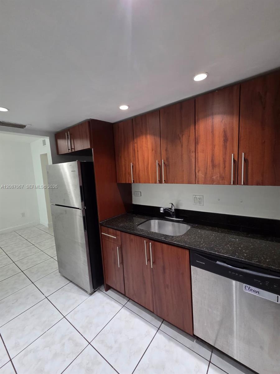 1885 NE 121st St # 8, North Miami FL 33181 photo 3