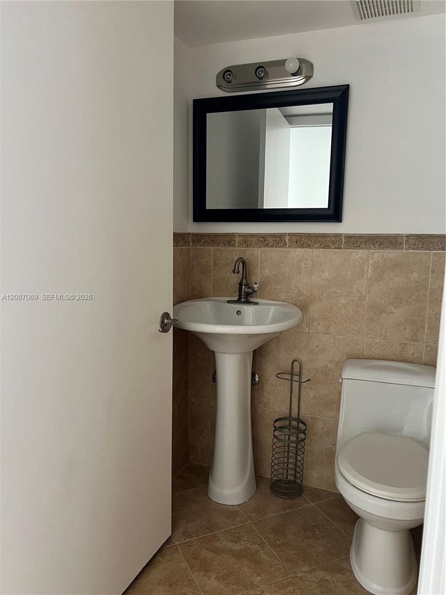 1153 NW 123rd Pl # 304, Miami FL 33182 photo 4