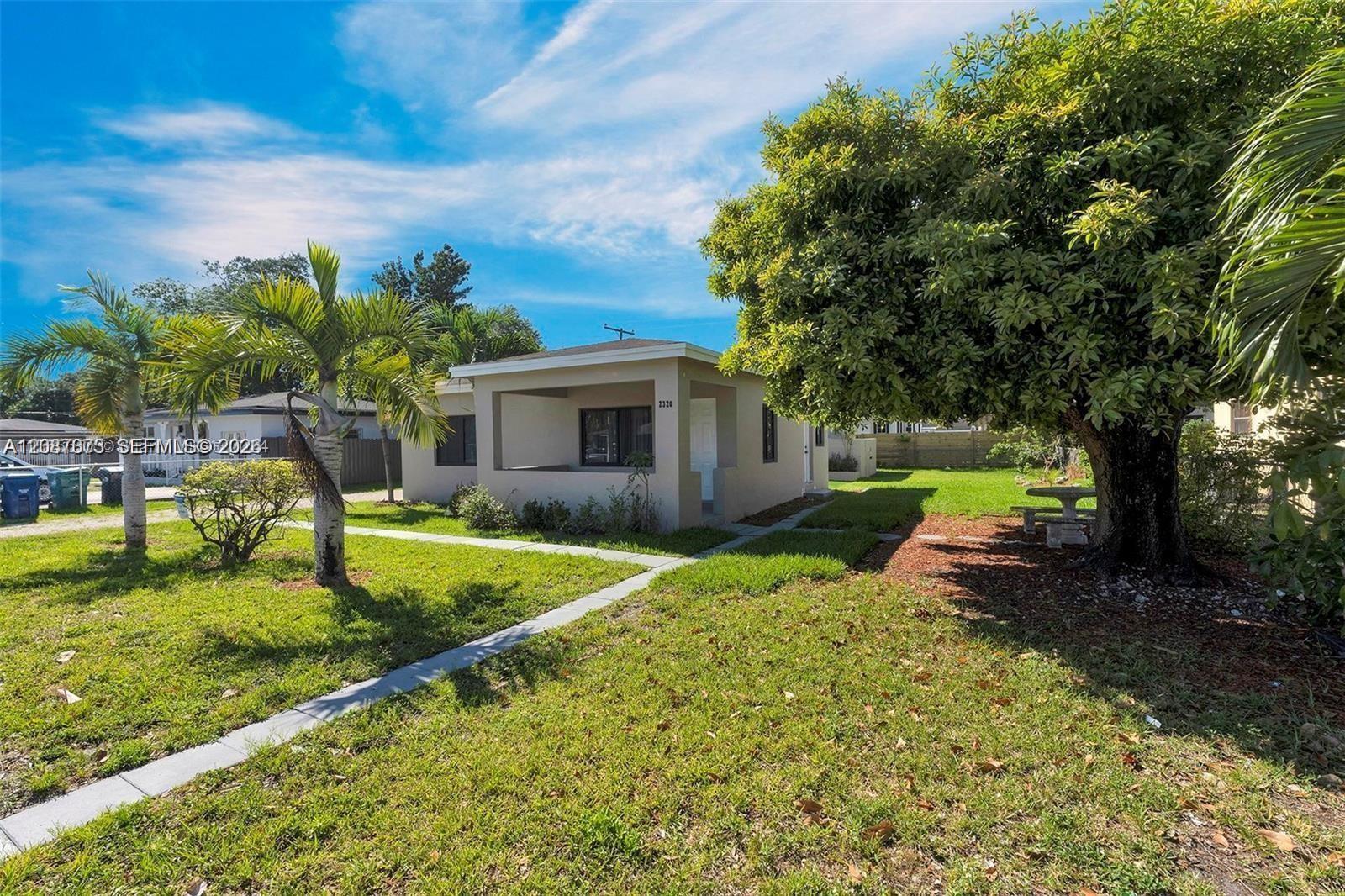 2320 NW 95th St # 1, Miami FL 33147
