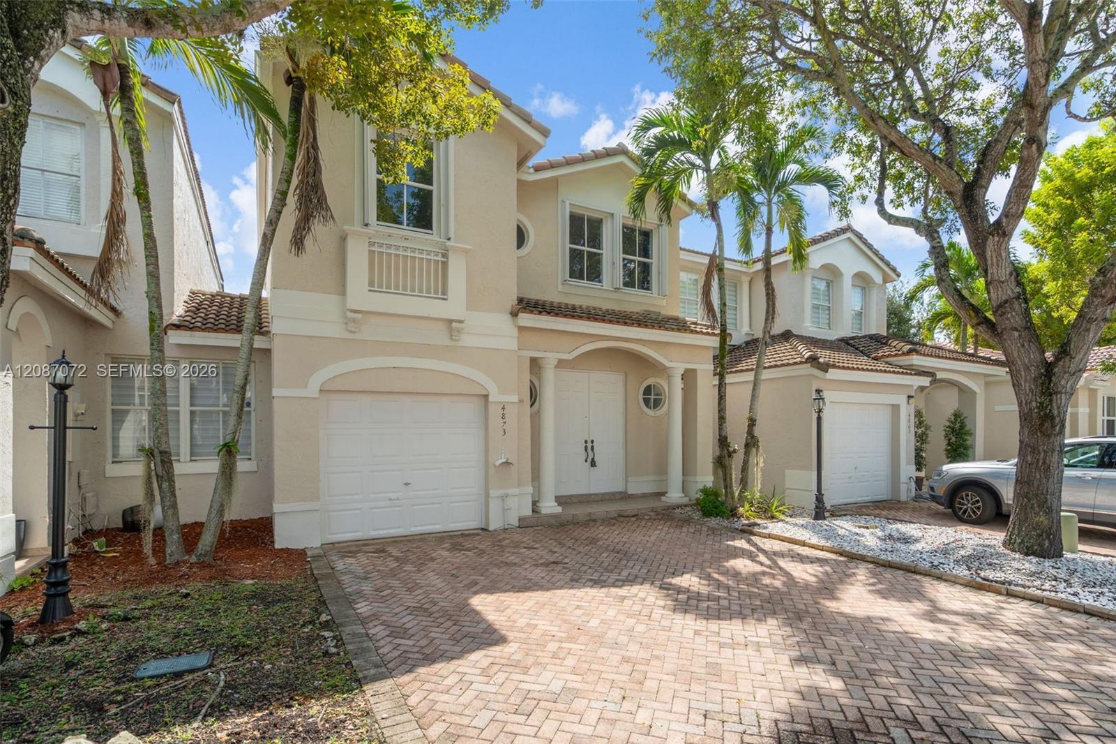 4873 NW 107th Path, Doral FL 33178 photo 2