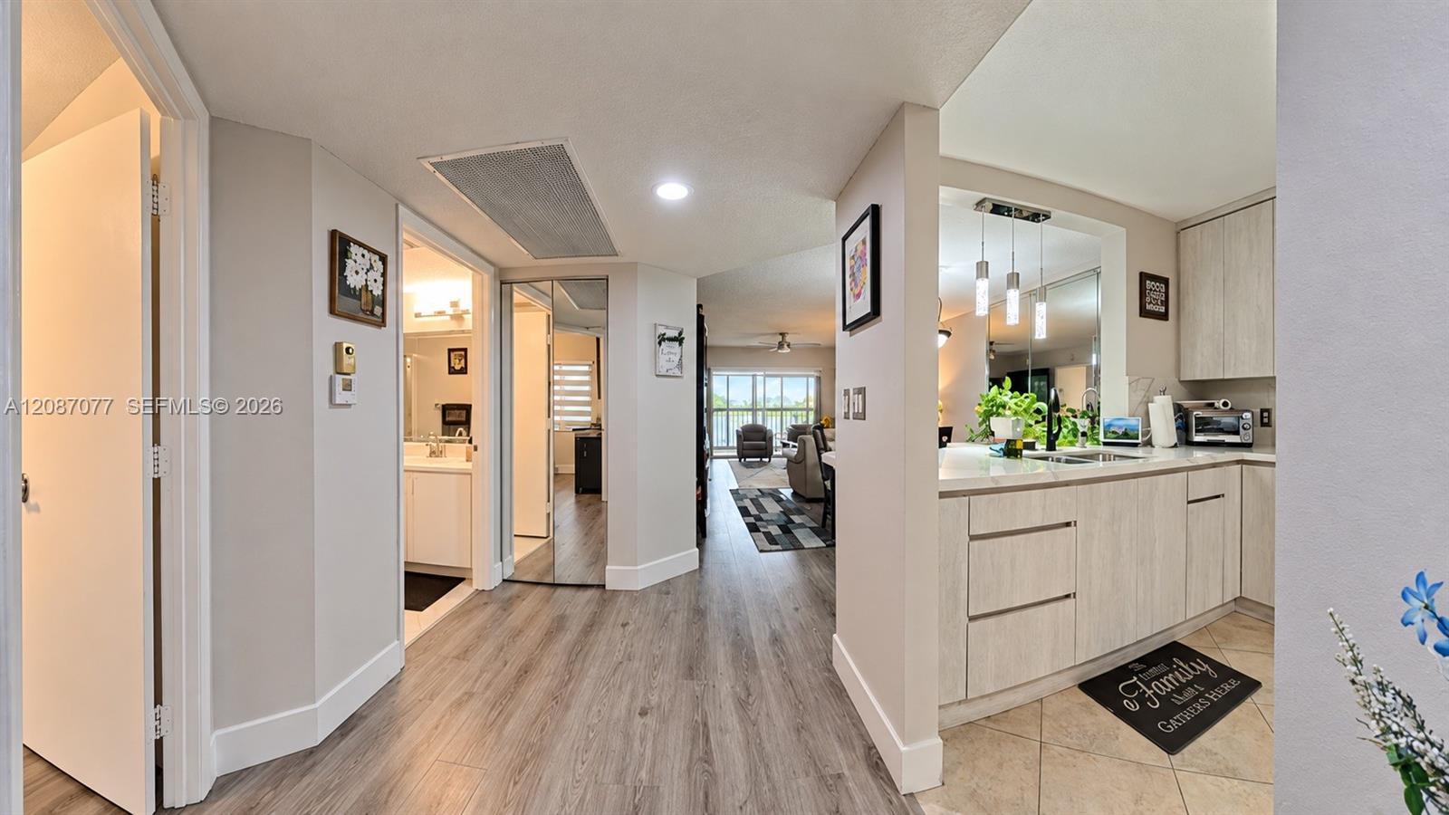 1400 SW 137th Ave # 305F, Pembroke Pines FL 33027 photo 2