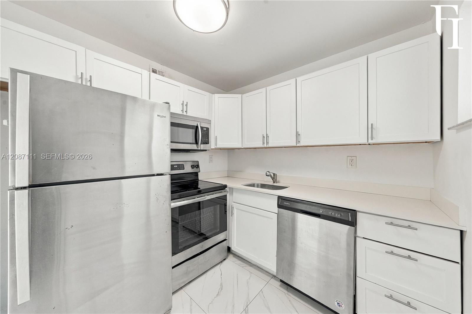 6965 Harding Ave # 406, Miami Beach FL 33141 photo 4