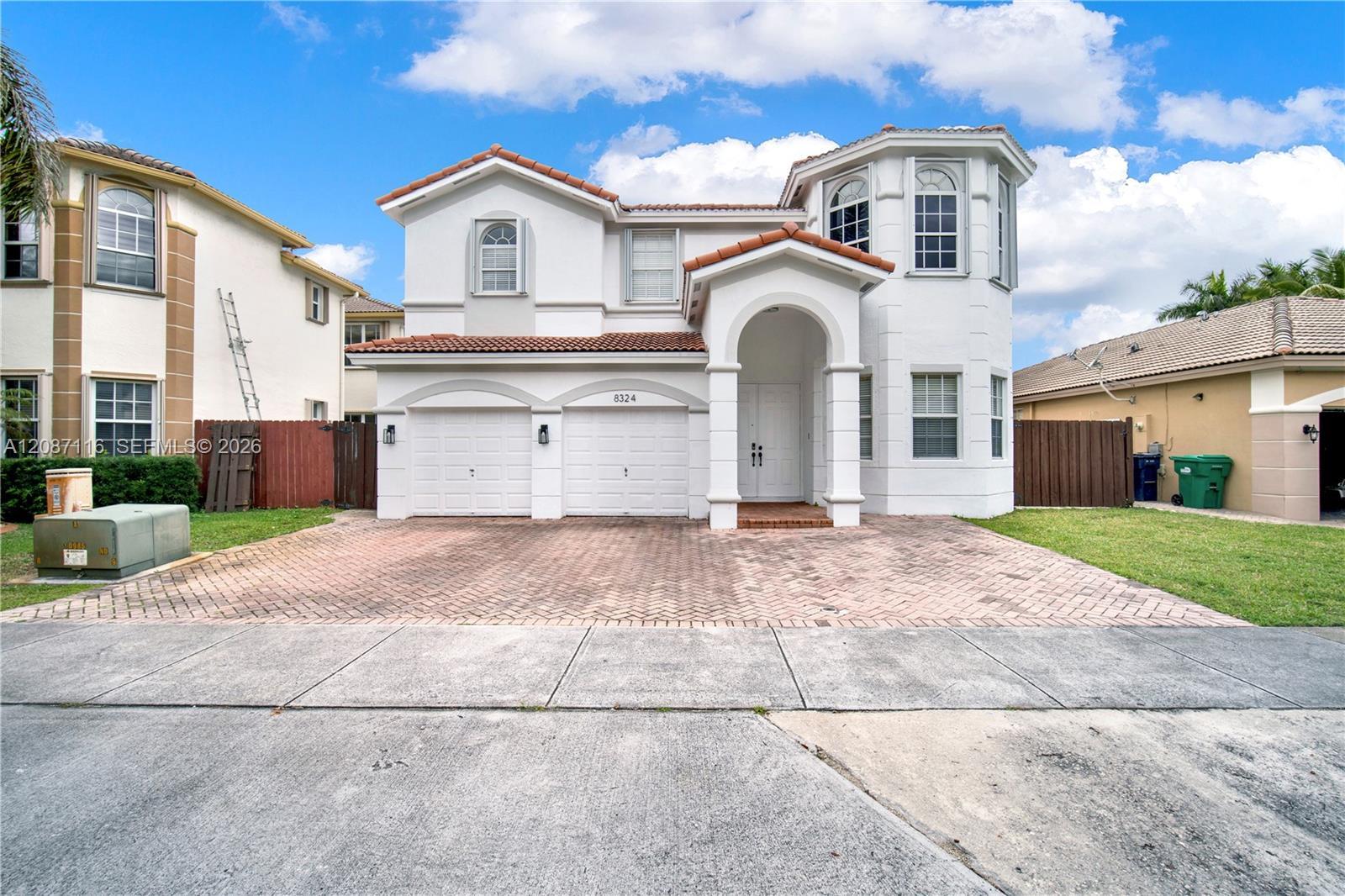 8324 NW 115th Ct # 8324, Doral FL 33178